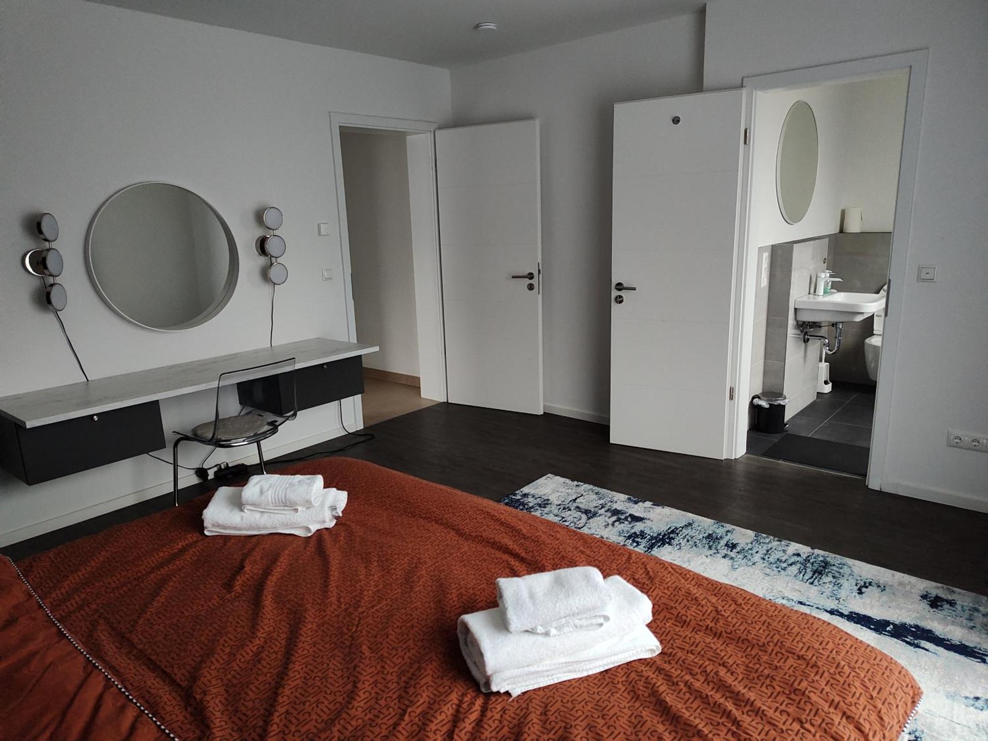 Hotel Valley Of Business Frankfurt-Airport - Grey Label Penthouse Хофхайм-ам-Таунус Экстерьер фото